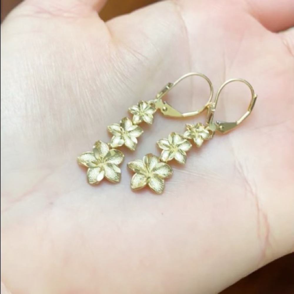 14k Solid Gold Elegant Plumeria Flower Earrings - Picture 6 of 9
